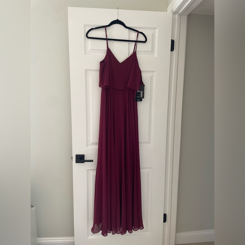 Burgundy Lulu’s Dress. Sz M. New with Tags.